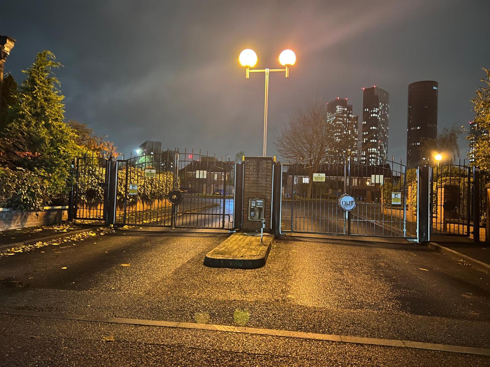 New Manchester Getaway Home - Free Gated Parking With Fob エクステリア 写真